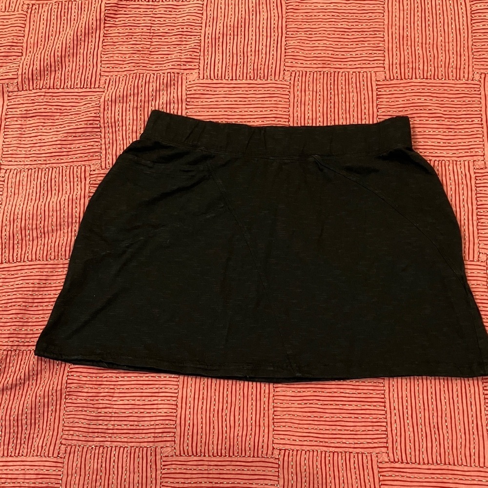Horny Toad women’s medium Black Mini Skirt